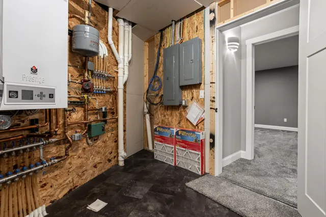 $799,900 | 3605 Houkom Drive East, West Fargo, ND 58078