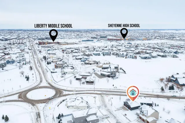 $799,900 | 3605 Houkom Drive East, West Fargo, ND 58078