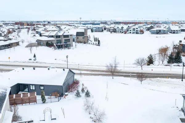 $759,900 | 3605 Houkom Drive East, West Fargo, ND 58078