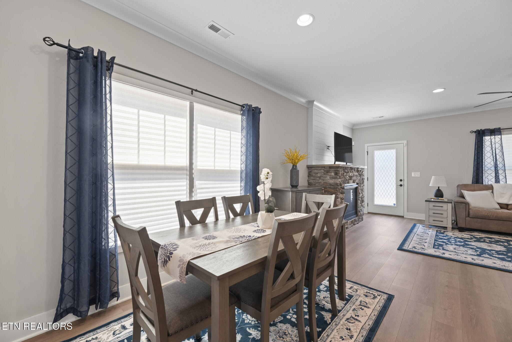 200 Queenberry Street Oak Ridge, TN 37830 - Photo 6 of 50 6-web-or-mls-Qnsbrry200 (42)