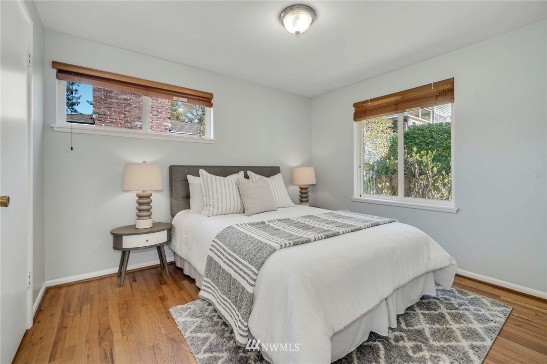 8440 46th Avenue Southwest Seattle, WA 98136 - Photo 13 of 30