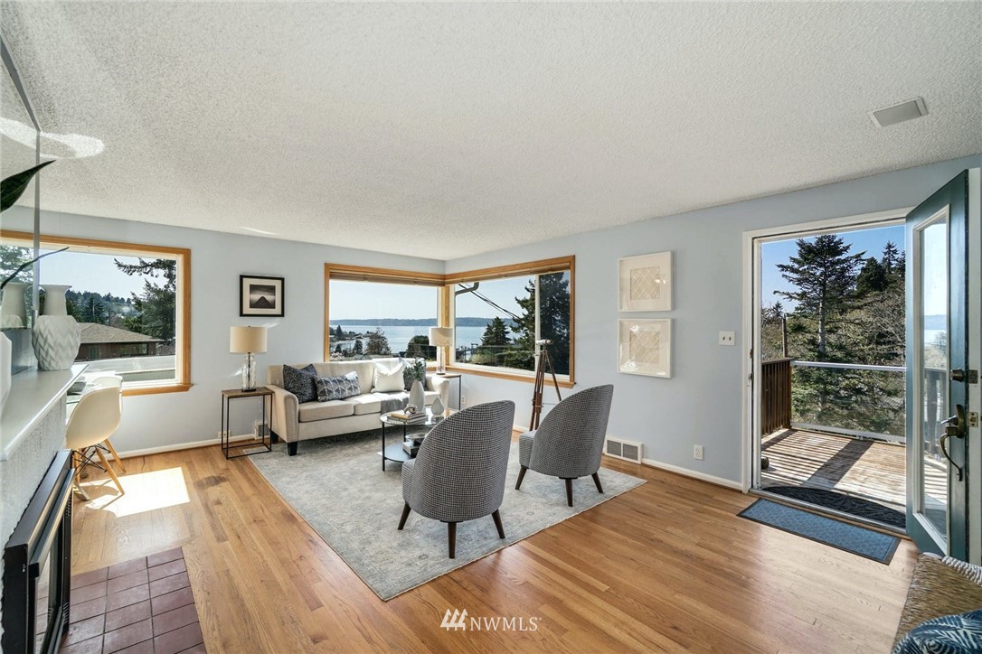 8440 46th Avenue Southwest Seattle, WA 98136 - Photo 3 of 30