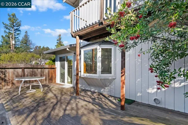 $949,000 | 207 Midway Drive, Martinez, CA 94553