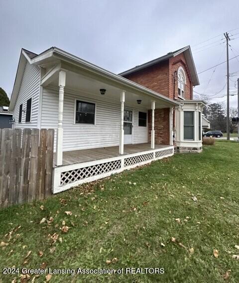 632 South Cochran Road Charlotte, MI 48813 - Photo 15 of 16 cochran side