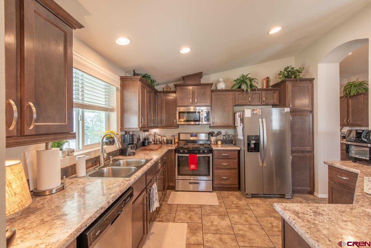 901 6530 Road, Unit 3015 Montrose, CO 81401 - Photo 11 of 35 Gallery Image 11