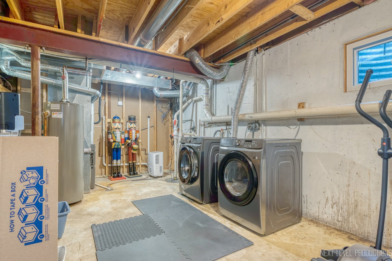 1683 Kautz Road Aurora, IL 60504 - Photo 24 of 26 a utility room with dryer and washer