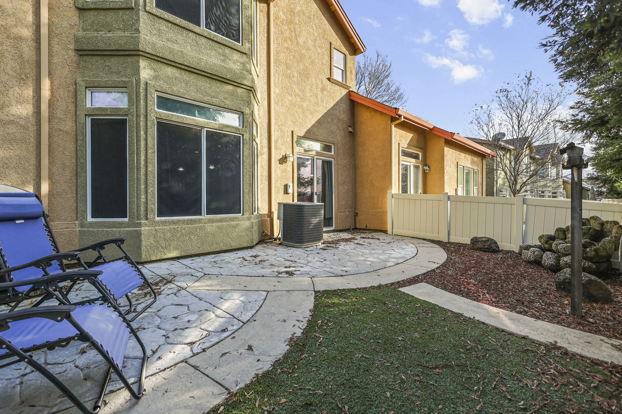 3156 Niklaus Path Redding, CA 96002 - Photo 25 of 34 a view of a house with backyard