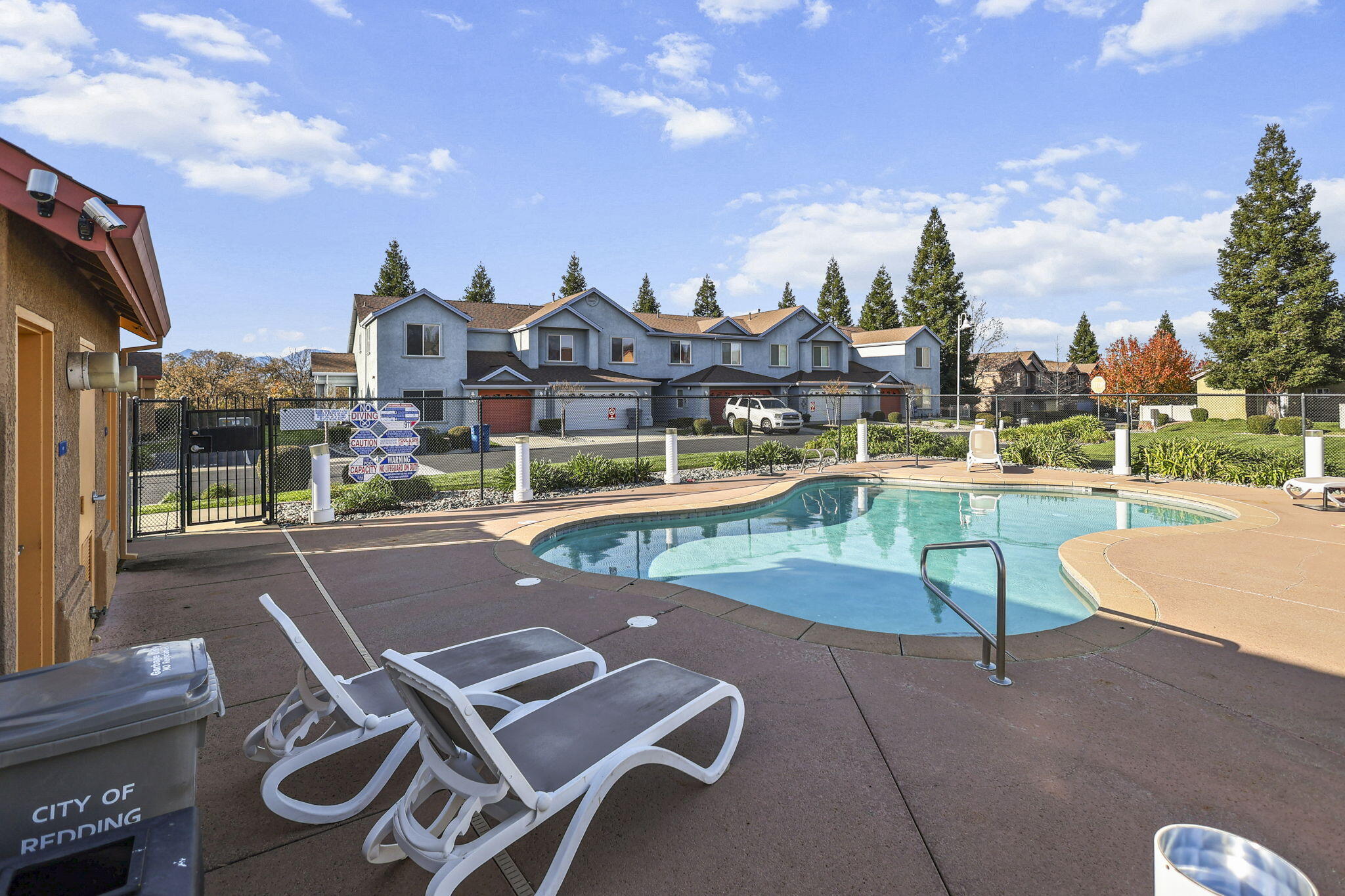 3156 Niklaus Path Redding, CA 96002 - Photo 27 of 34 a view of a city with lawn chairs