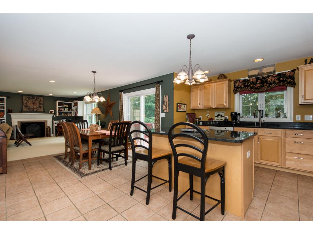 33 A Piscataqua Road Dover, NH 03820 - Photo 7 of 36