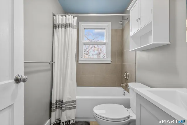 $349,900 | 65 Weekeepeemee Road, Bethlehem, CT 06751