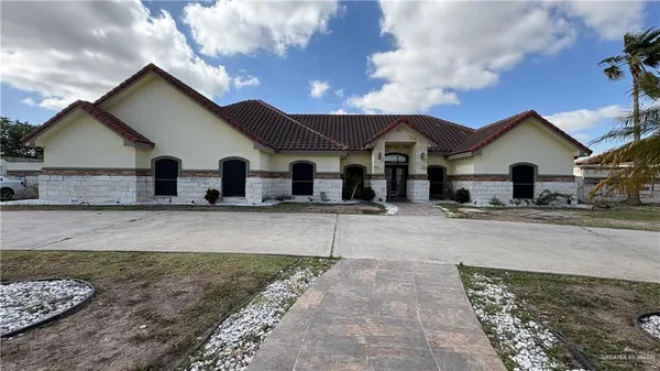 $576,600 | 1409 West Calle Espana, Pharr, TX 78577