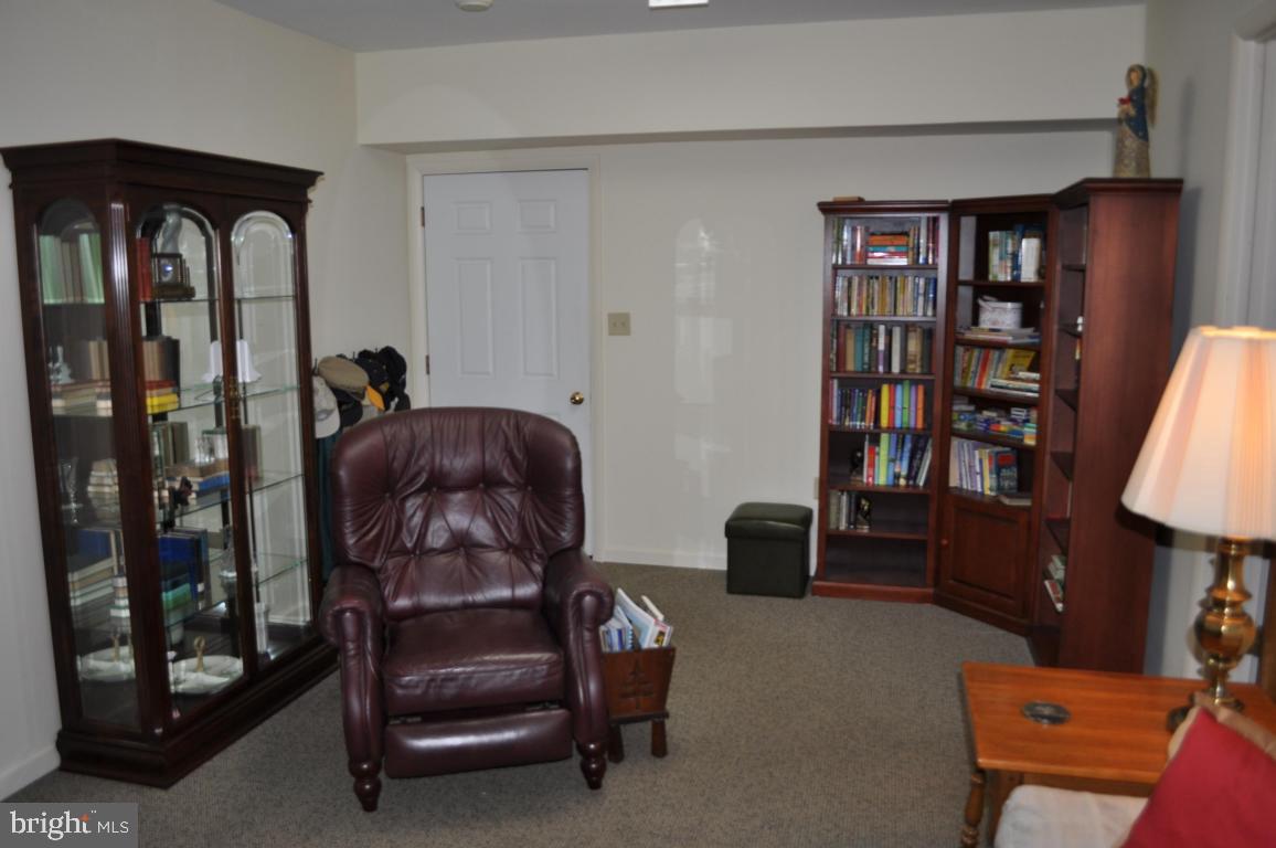2943 Weaver Road Lancaster, PA 17601 - Photo 18 of 26