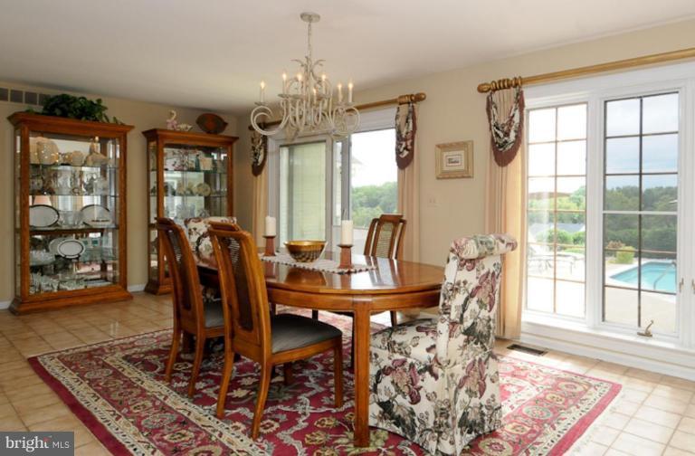 3720 South River Clubhouse Road South Edgewater, MD 21037 - Photo 5 of 28 Dining Room #2