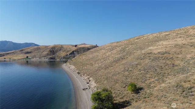 $750,000 | 1027 Kuehne Road, Keller, WA 99140