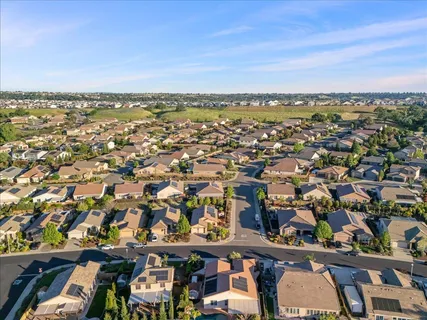 $829,900 | 2142 Fawndale Lane, Lincoln, CA 95648