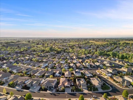 $829,900 | 2142 Fawndale Lane, Lincoln, CA 95648