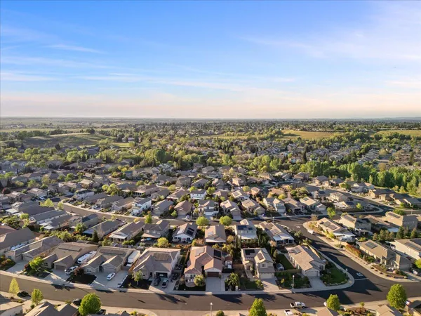 an aerial view of multiple house