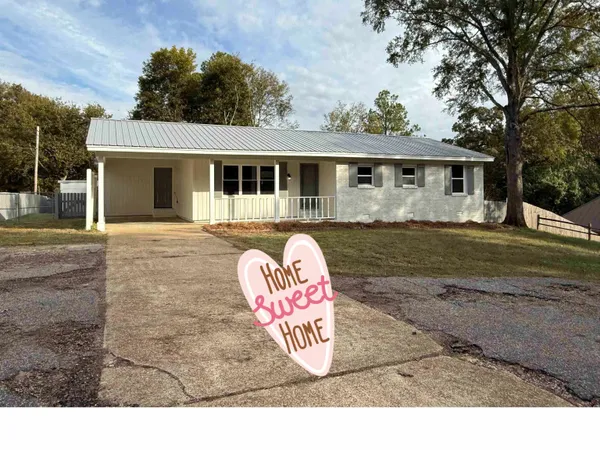 $289,900 | 110 Rolling Oaks Drive, Somerville, TN 38068