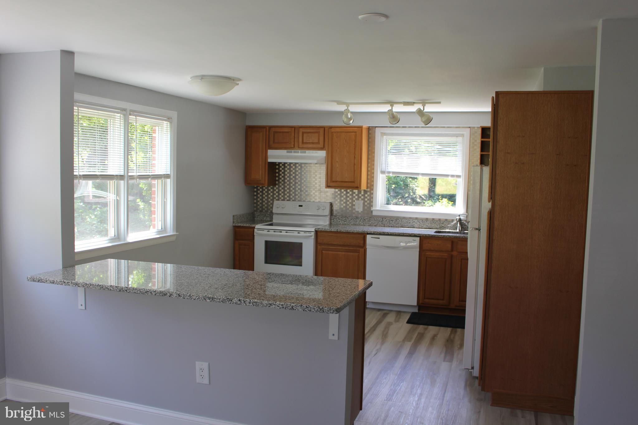 41 Belmore Road Lutherville-Timonium, MD 21093 - Photo 2 of 30 Fully Renovated Kitchen With Breakfast Bar