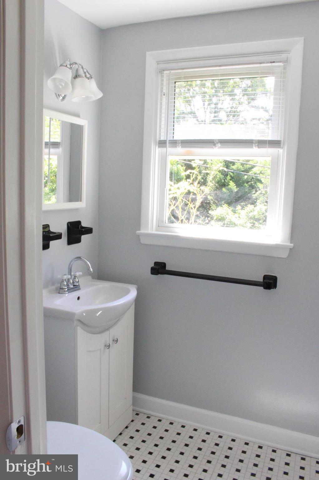 41 Belmore Road Lutherville-Timonium, MD 21093 - Photo 9 of 30 Renovated Half Bath