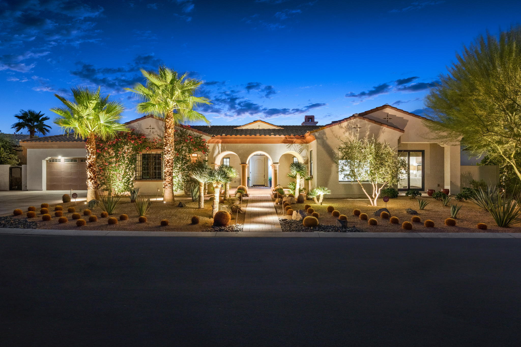 11 Alicante Circle Rancho Mirage, CA 92270 - Photo 2 of 62 79-web-or-mls-DSC_1347