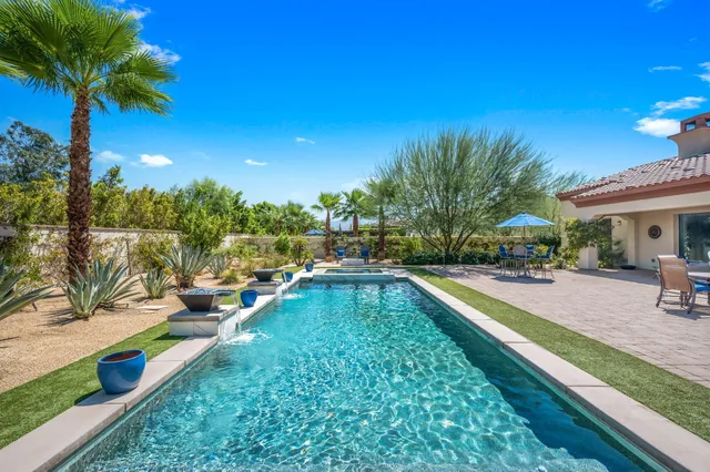 $1,995,000 | 11 Alicante Circle, Rancho Mirage, CA 92270