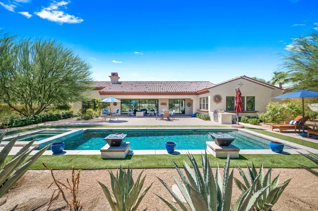 $1,995,000 | 11 Alicante Circle, Rancho Mirage, CA 92270