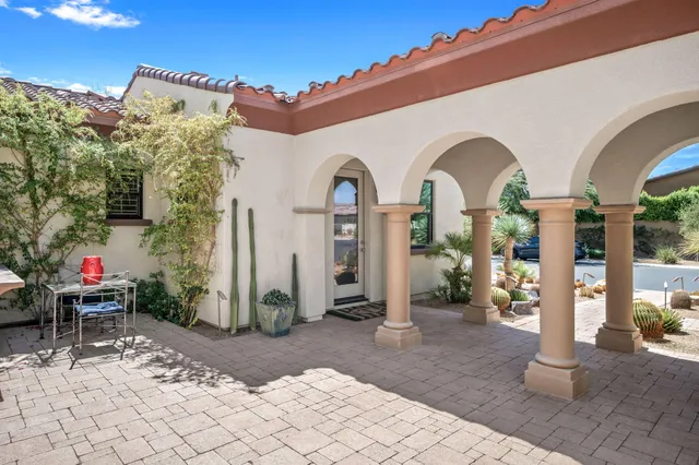$1,995,000 | 11 Alicante Circle, Rancho Mirage, CA 92270