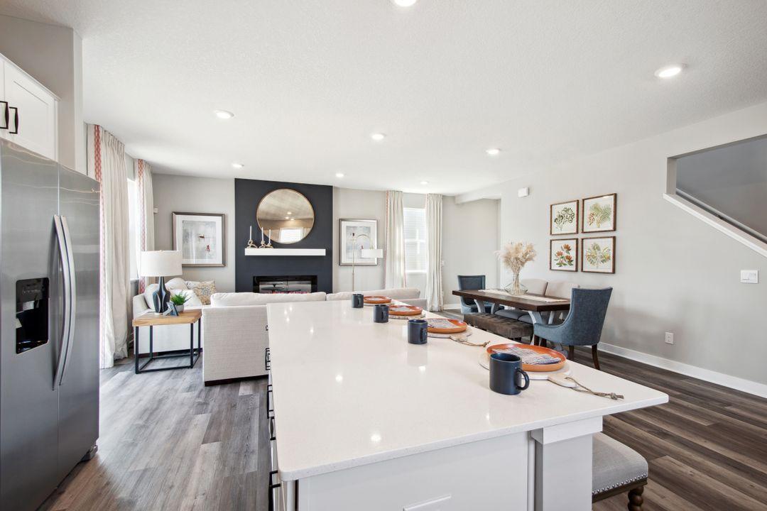 17053 Draper Way Lakeville, MN 55044 - Photo 4 of 27