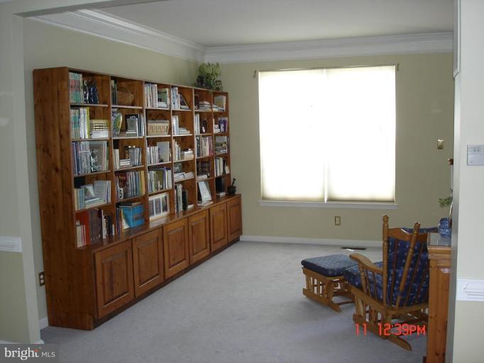 7664 Swallow Road Sykesville, MD 21784 - Photo 25 of 26 Living Room