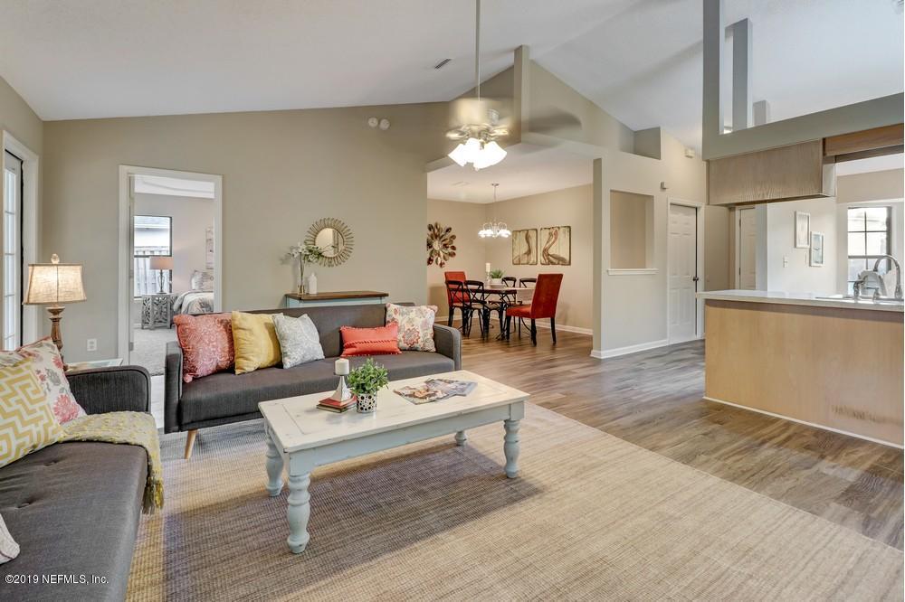 3725 Star Leaf Road Jacksonville, FL 32210 - Photo 13 of 19 Rave Home Staging Jacksonville (12) WEB