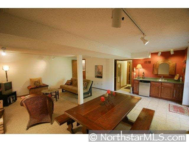 11 Viking Village Drive Rochester, MN 55901 - Photo 8 of 10