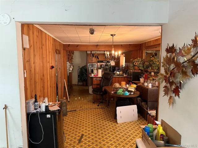 $379,000 | 89 Manor Drive, Shirley, NY 11967