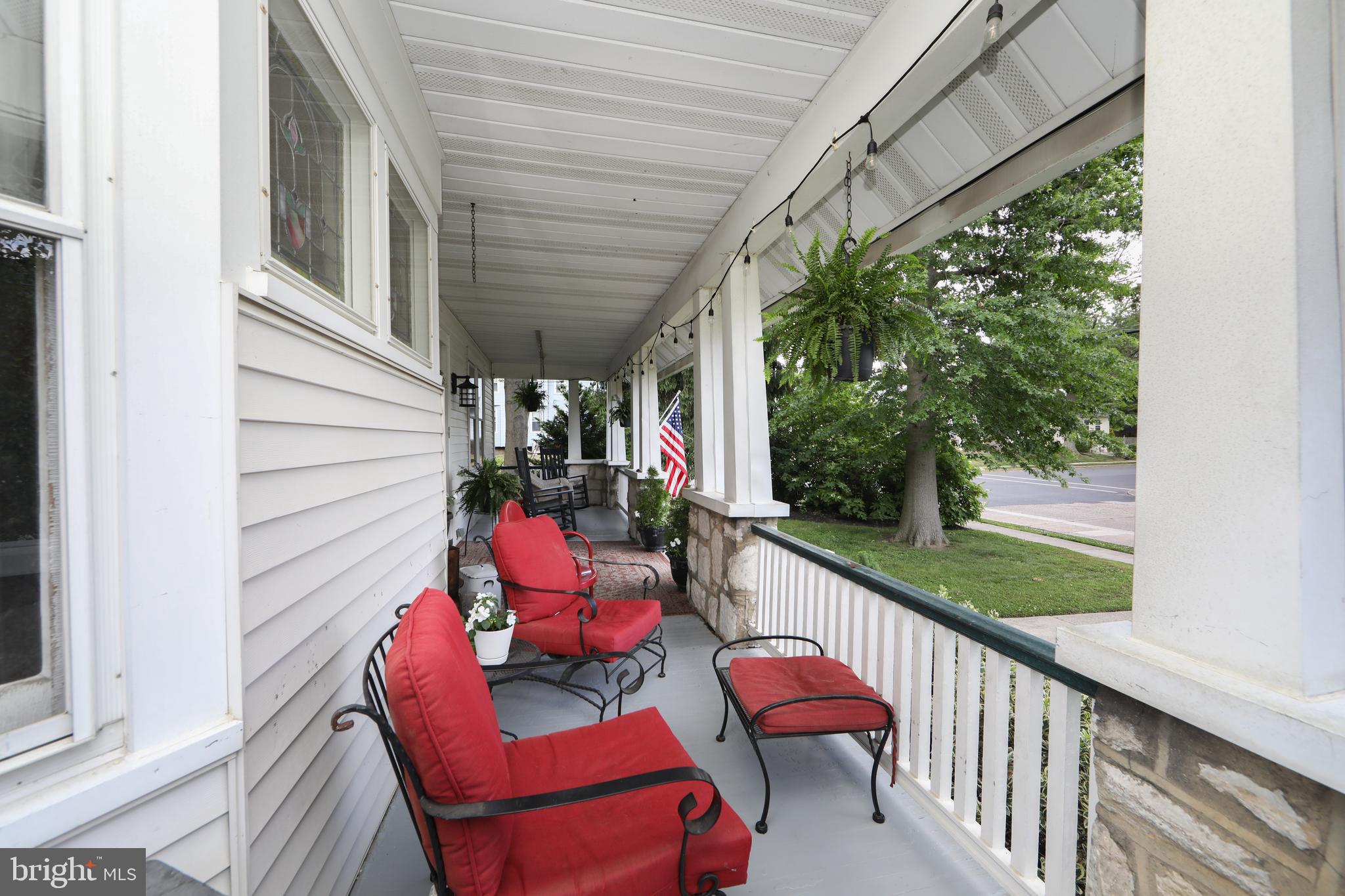 201 Chestnut Street Audubon, NJ 08106 - Photo 14 of 53 Front Porch