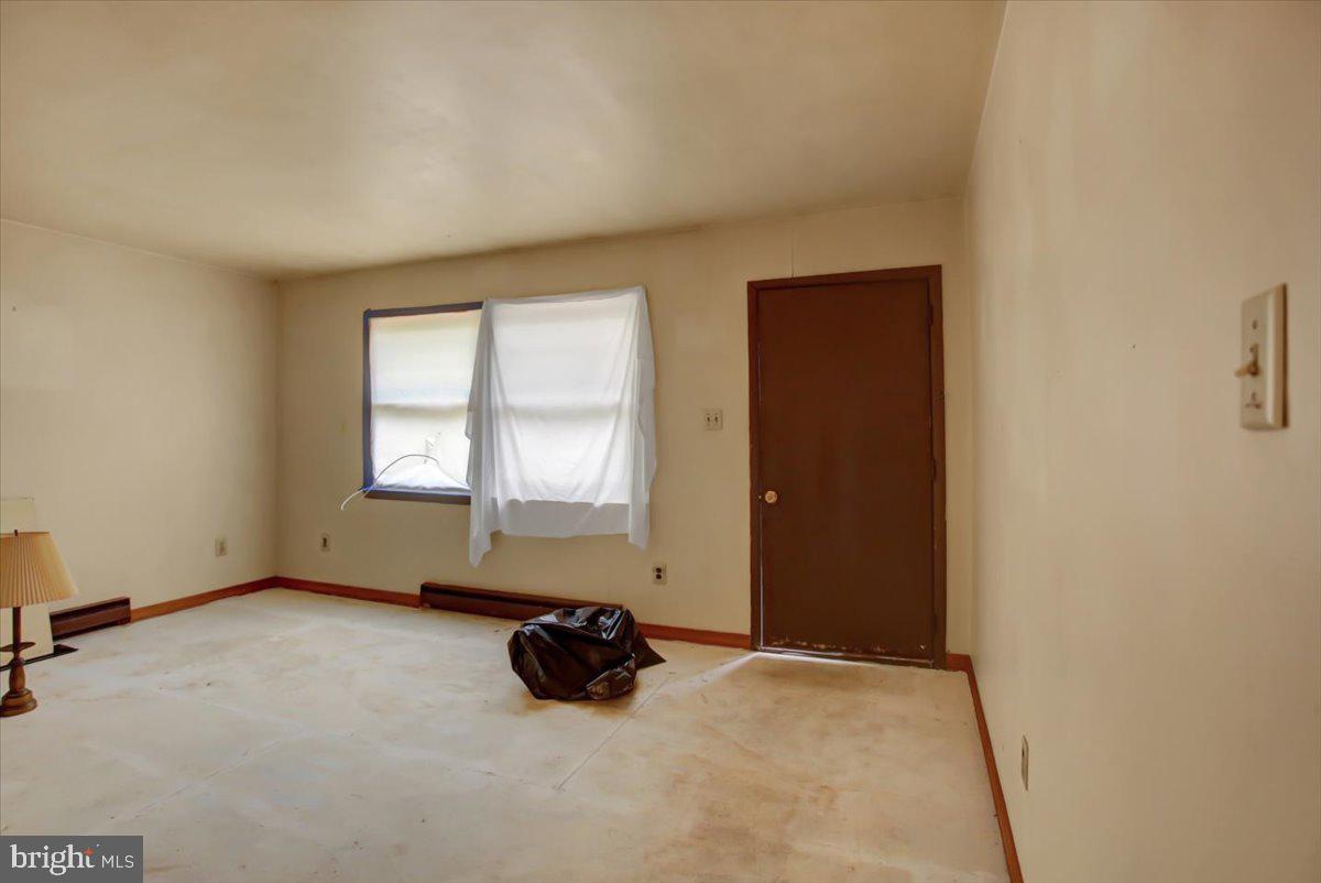 3593 Funk Road Chambersburg, PA 17201 - Photo 6 of 26 Gallery Image 6