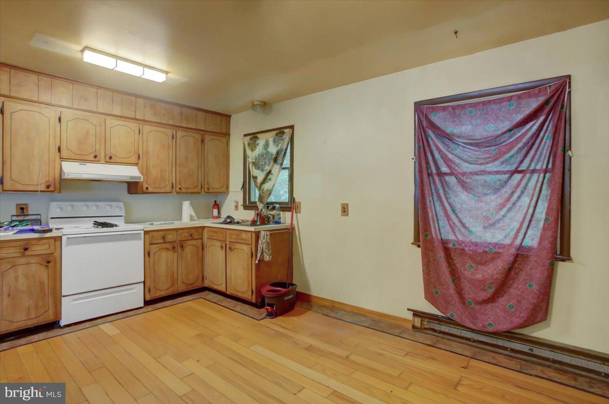 3593 Funk Road Chambersburg, PA 17201 - Photo 9 of 26 Gallery Image 9