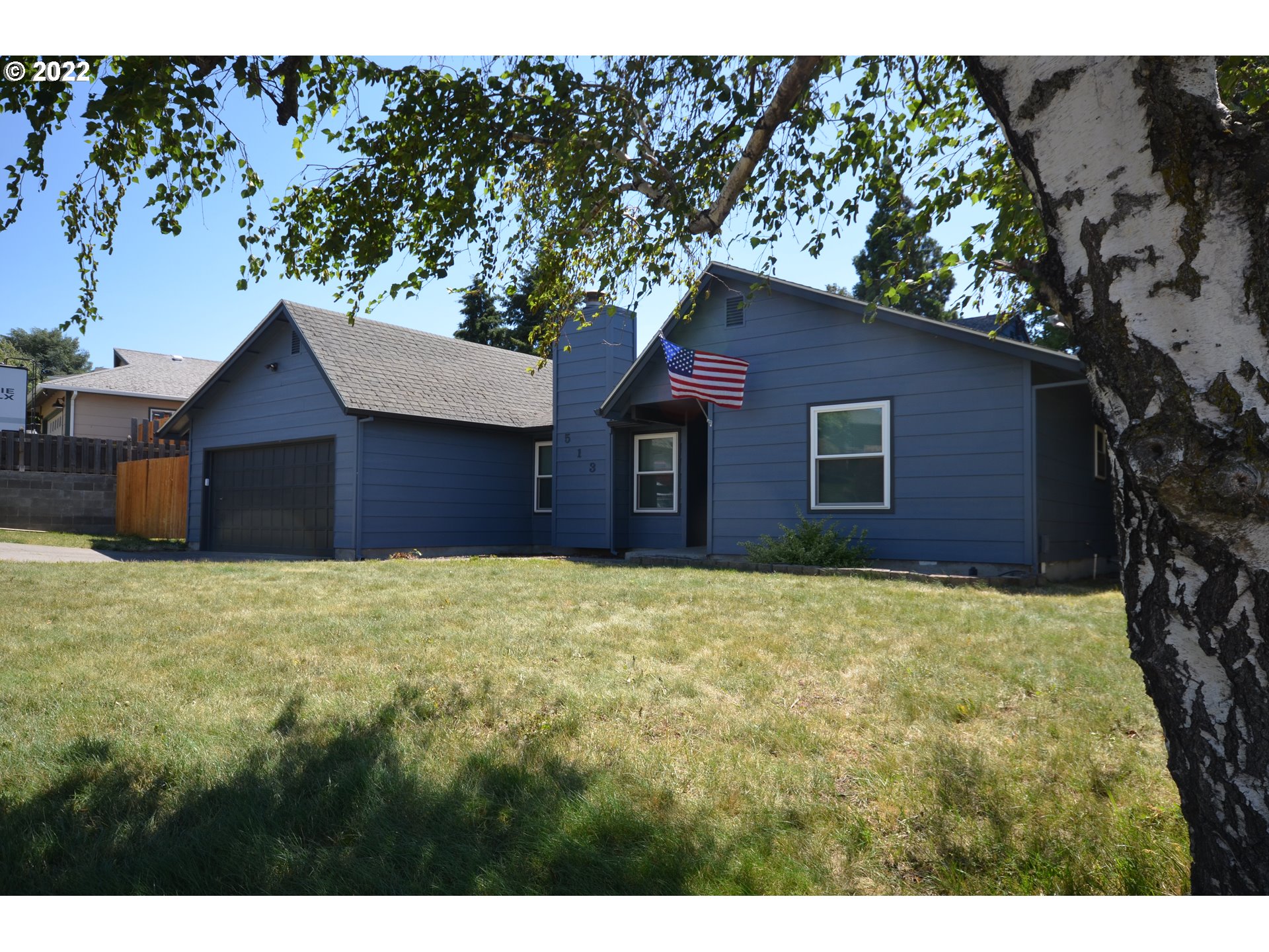 513 Summit Ridge Drive The Dalles, OR 97058 - Photo 1 of 32 Gallery Image 1