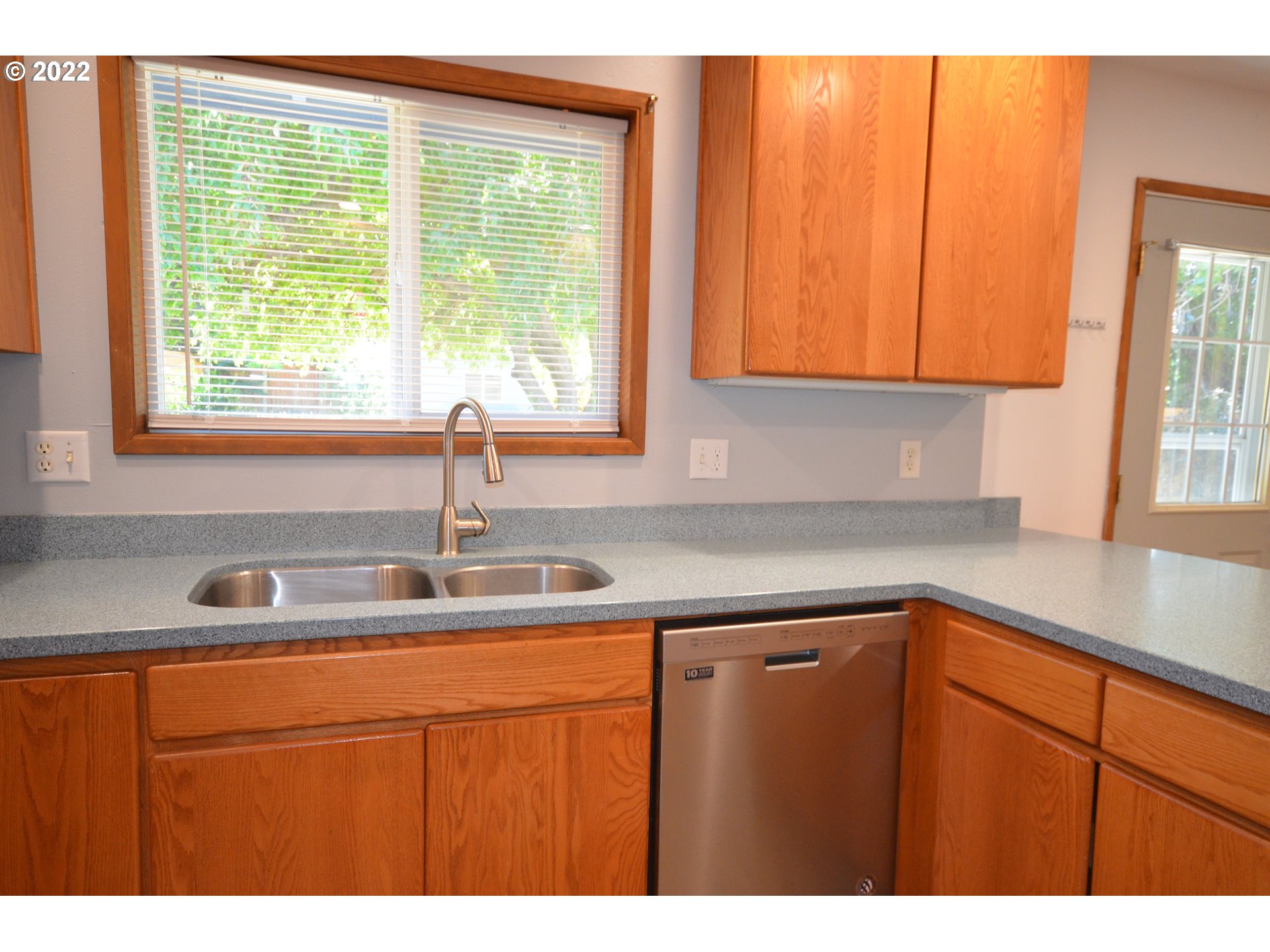 513 Summit Ridge Drive The Dalles, OR 97058 - Photo 14 of 32 Gallery Image 14