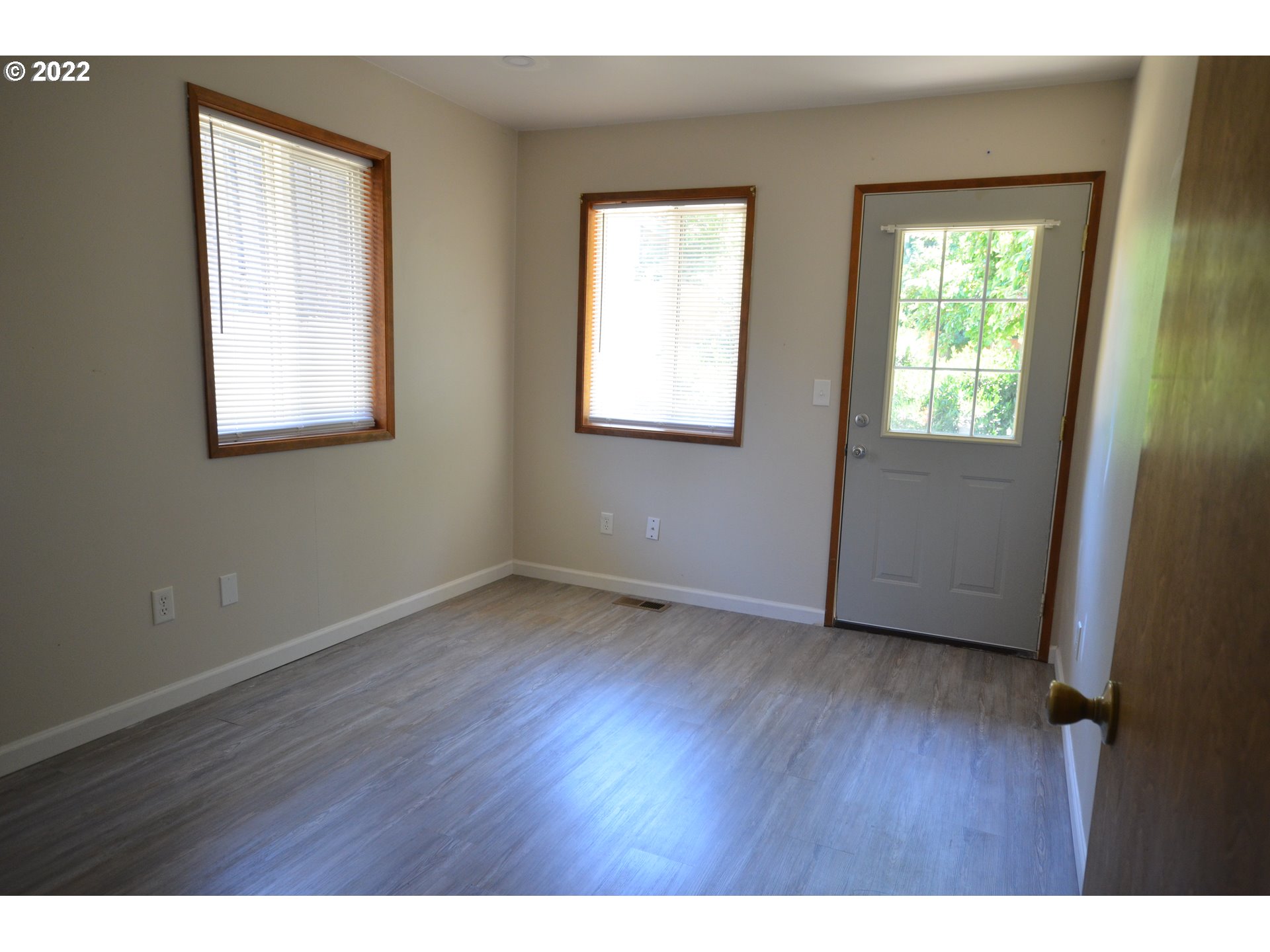 513 Summit Ridge Drive The Dalles, OR 97058 - Photo 16 of 32 Gallery Image 16