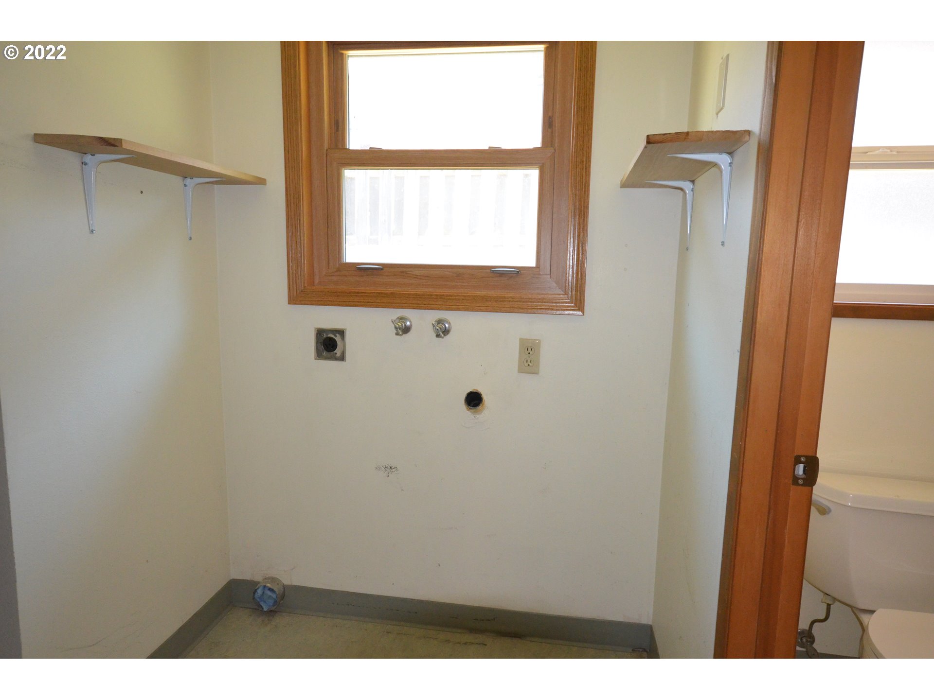 513 Summit Ridge Drive The Dalles, OR 97058 - Photo 17 of 32 Gallery Image 17