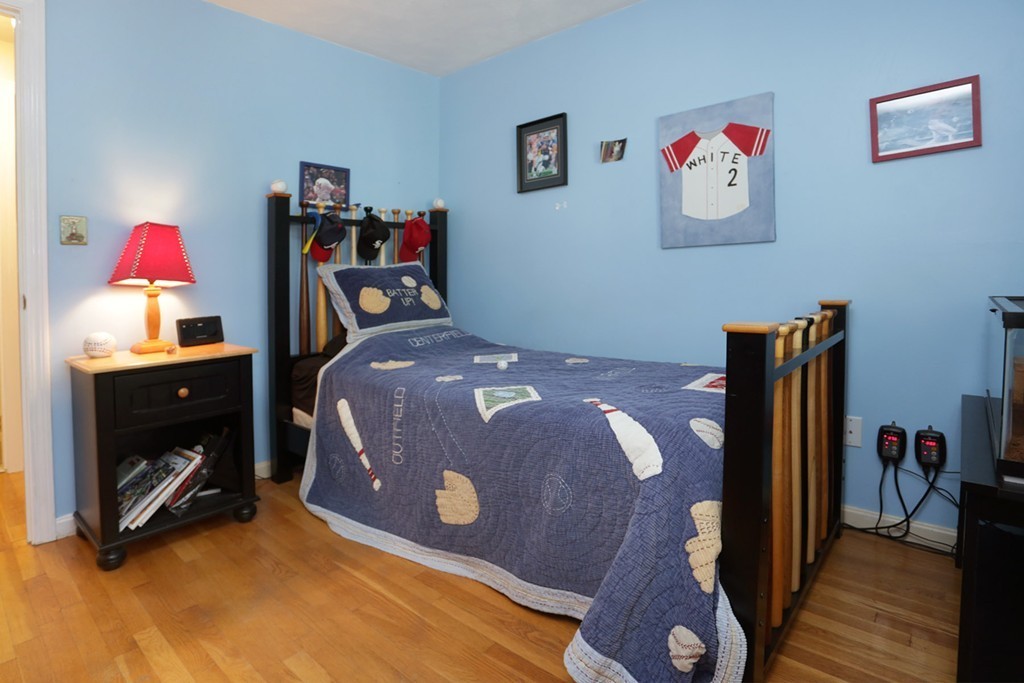 11 Crescent Drive Georgetown, MA 01833 - Photo 16 of 24 Gallery Image 16