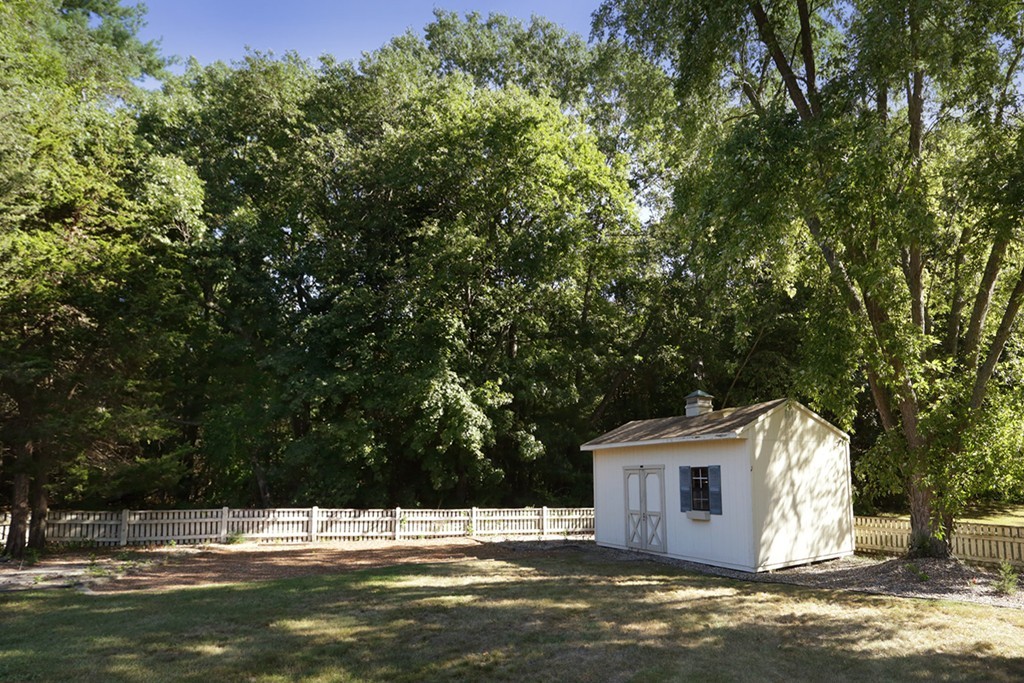 11 Crescent Drive Georgetown, MA 01833 - Photo 24 of 24 Gallery Image 24