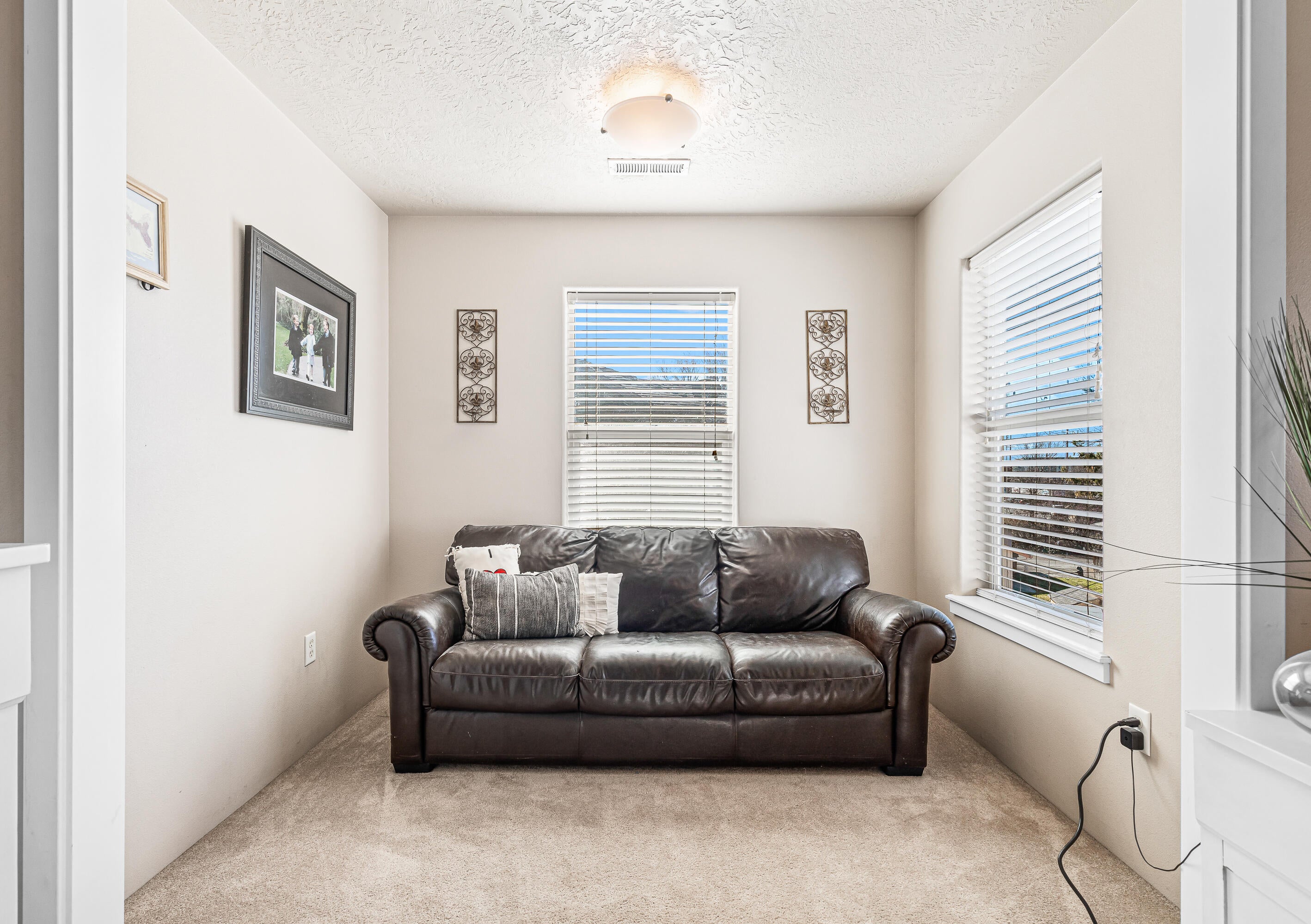2160 Crestbrook Road, Unit 4 Medford, OR 97504 - Photo 26 of 45 26
