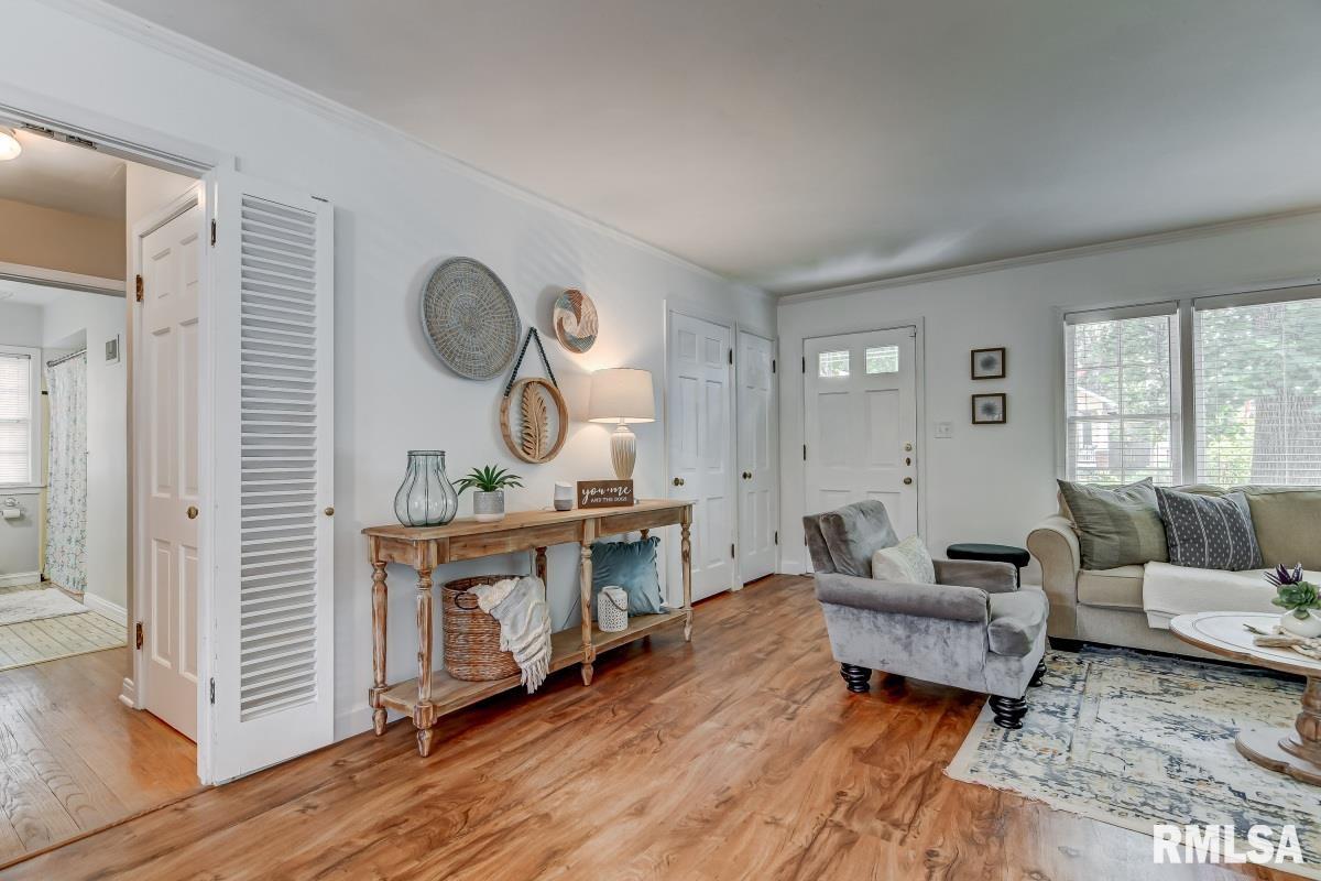 1417 West Edwards Street Springfield, IL 62704 - Photo 10 of 36 Gallery Image 10