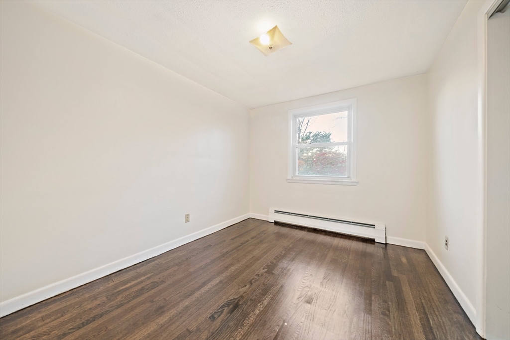 27 Burton Road Braintree, MA 02184 - Photo 11 of 30 Gallery Image 11
