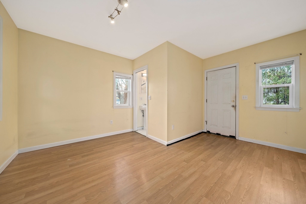 27 Burton Road Braintree, MA 02184 - Photo 17 of 30 Gallery Image 17