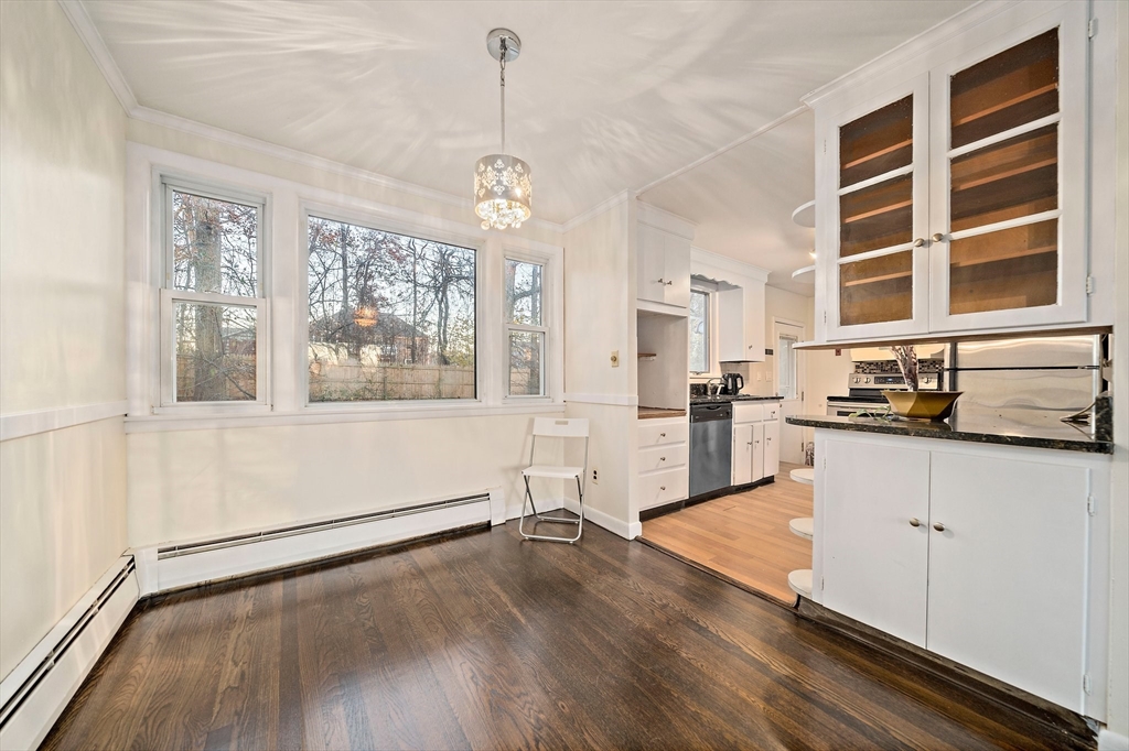 27 Burton Road Braintree, MA 02184 - Photo 7 of 30 Gallery Image 7
