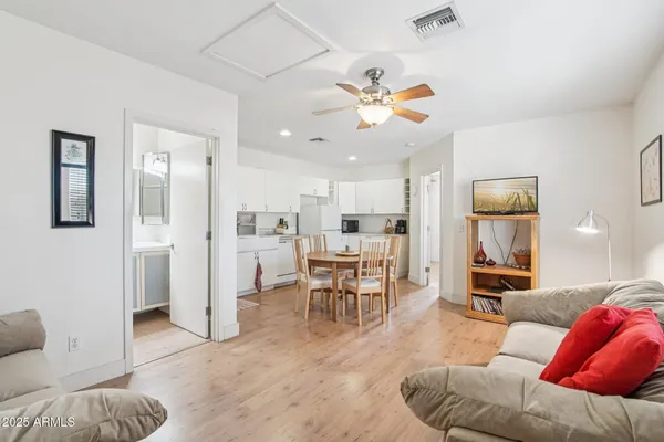 $1,290,000 | 948 South Ash Avenue, Tempe, AZ 85281