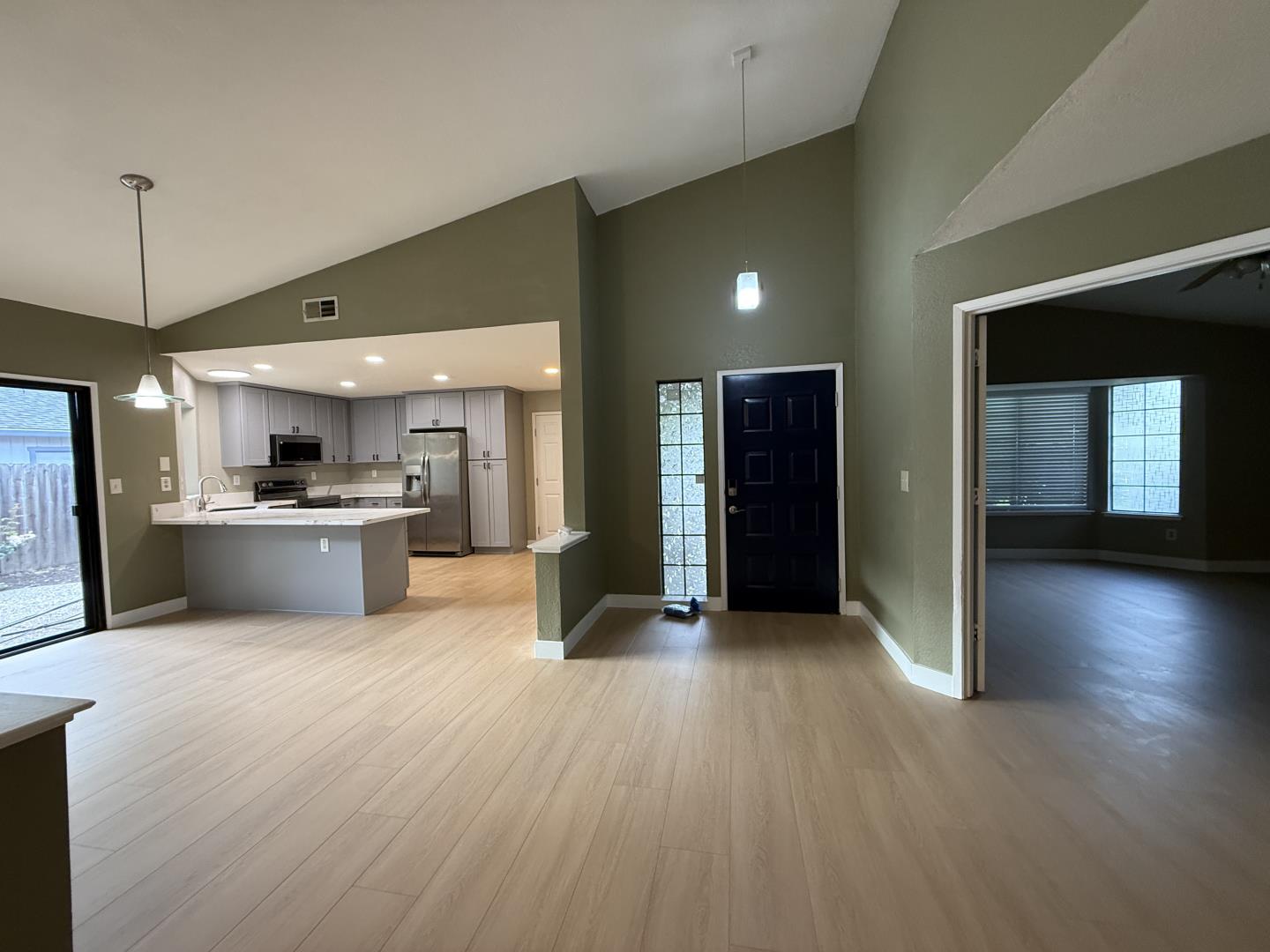 1870 Azurite Way Sacramento, CA 95833 - Photo 8 of 38 a view of kitchen with refrigerator and window