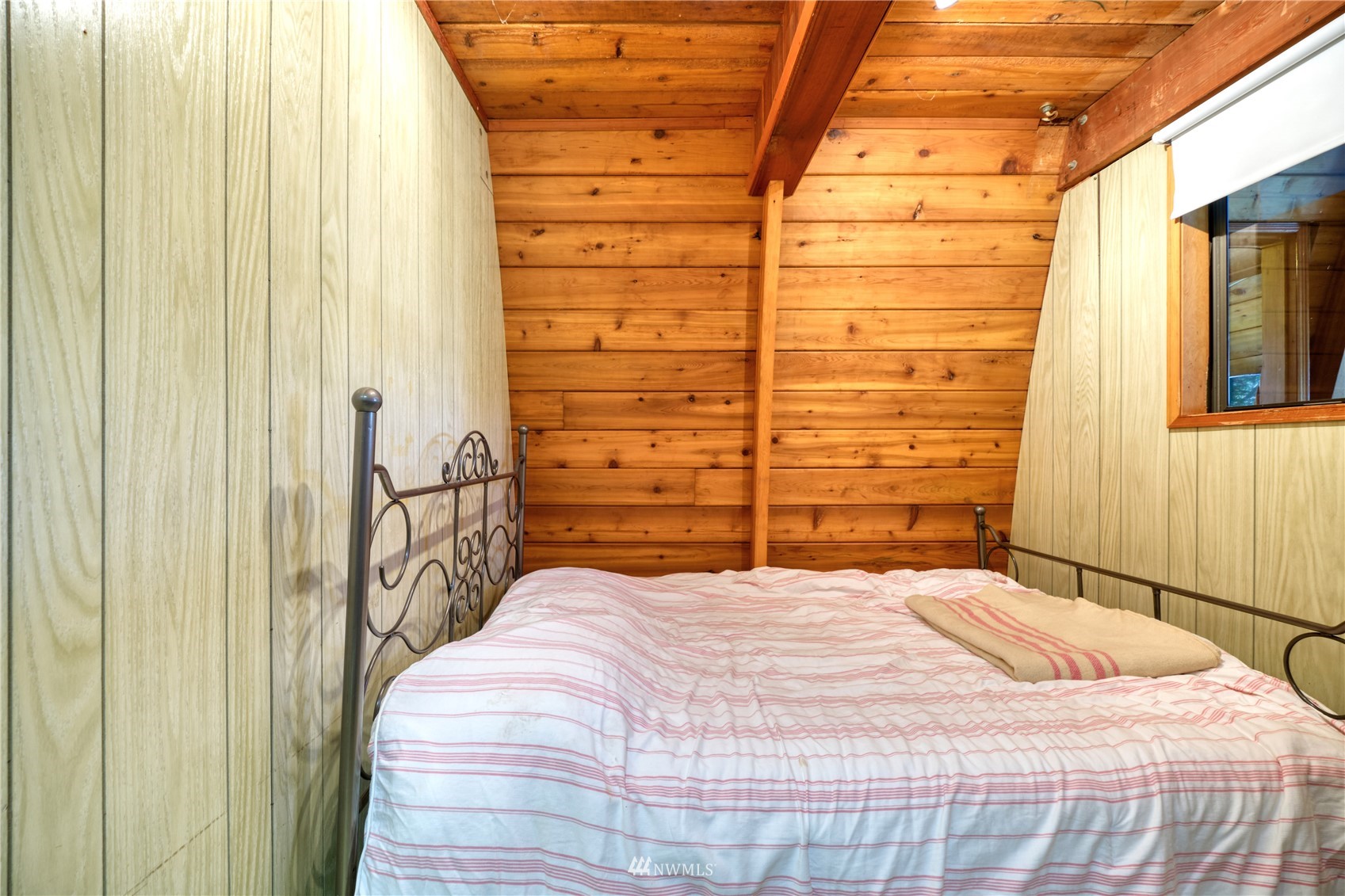 337 Evergreen Way Point Roberts, WA 98281 - Photo 13 of 25 Gallery Image 13